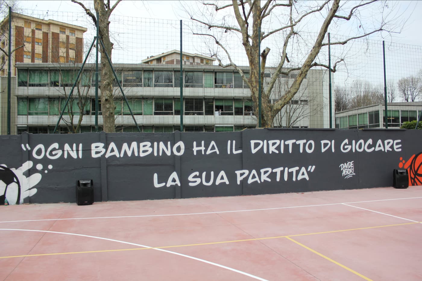 murales e citazione di davide astori